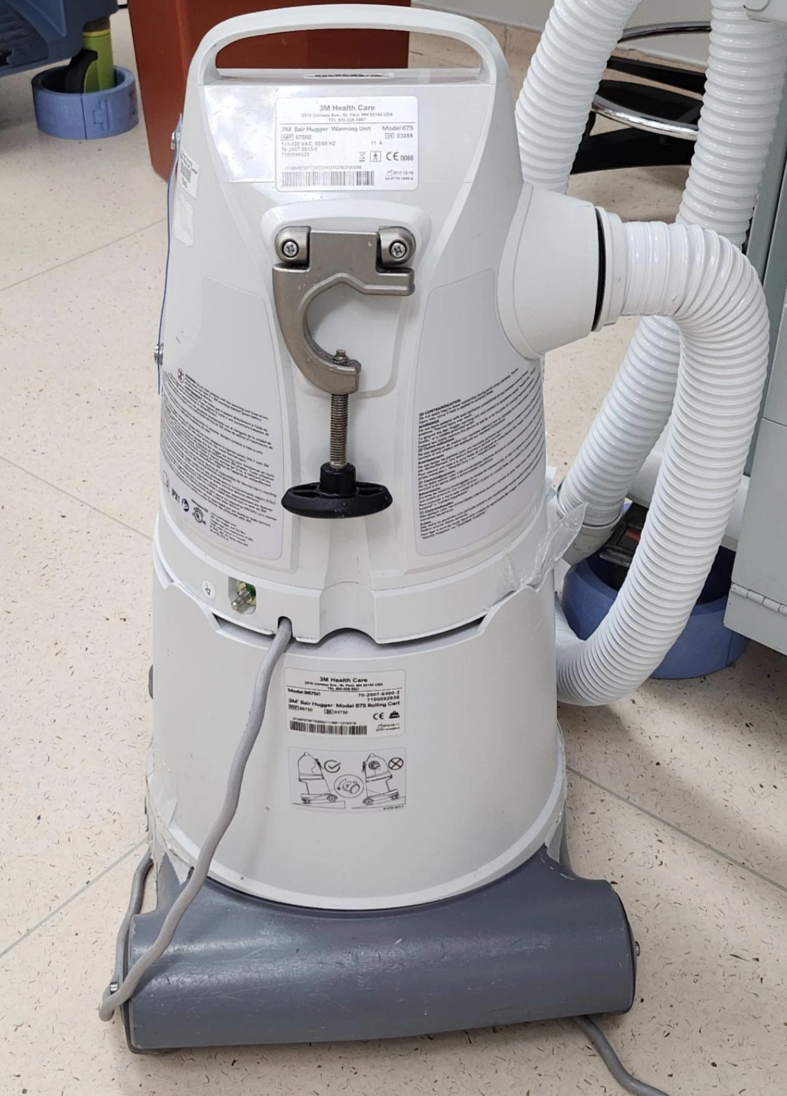 Encountering Pareidolia: 44 Inanimate Objects Revealing Faces