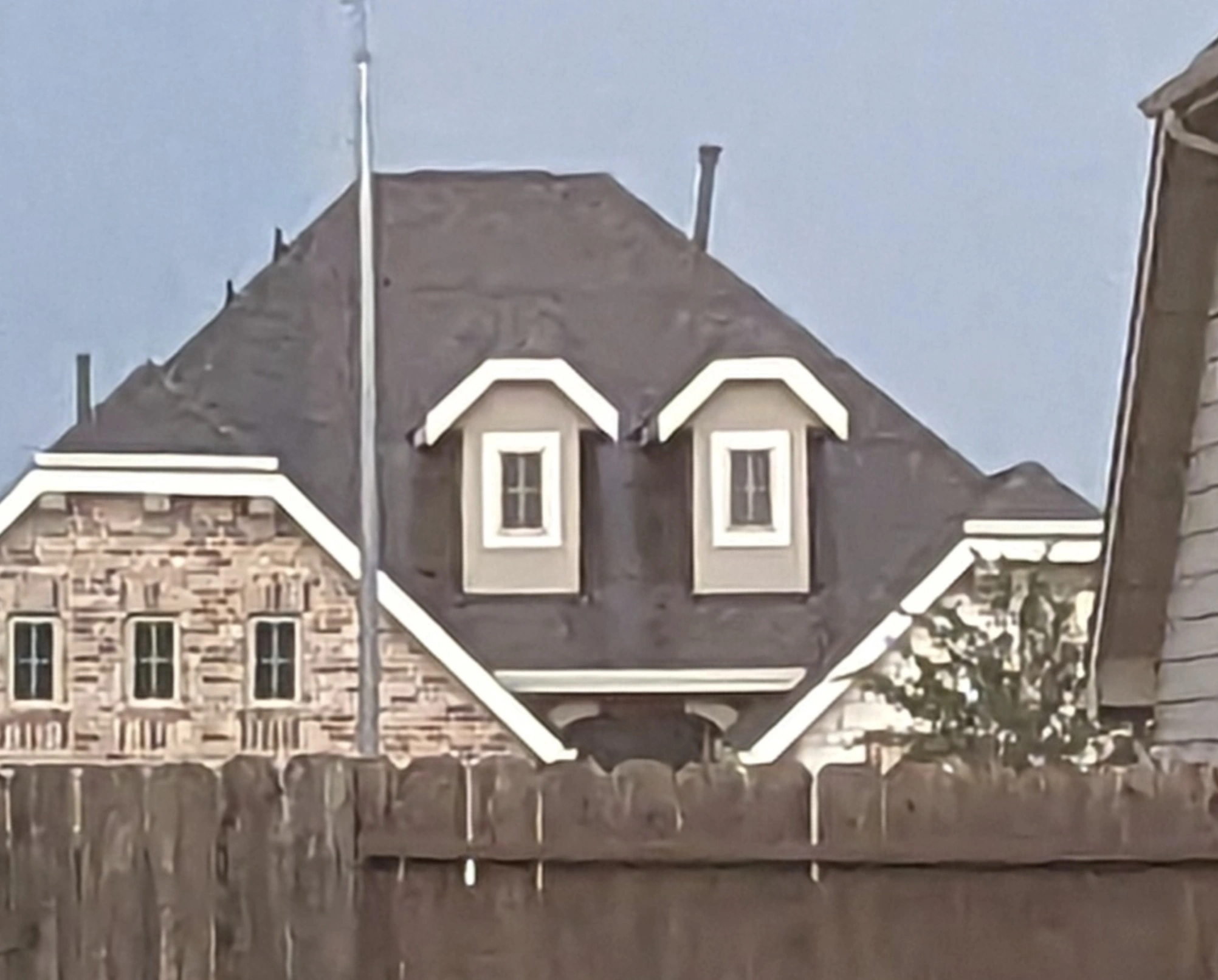 Encountering Pareidolia: 44 Inanimate Objects Revealing Faces