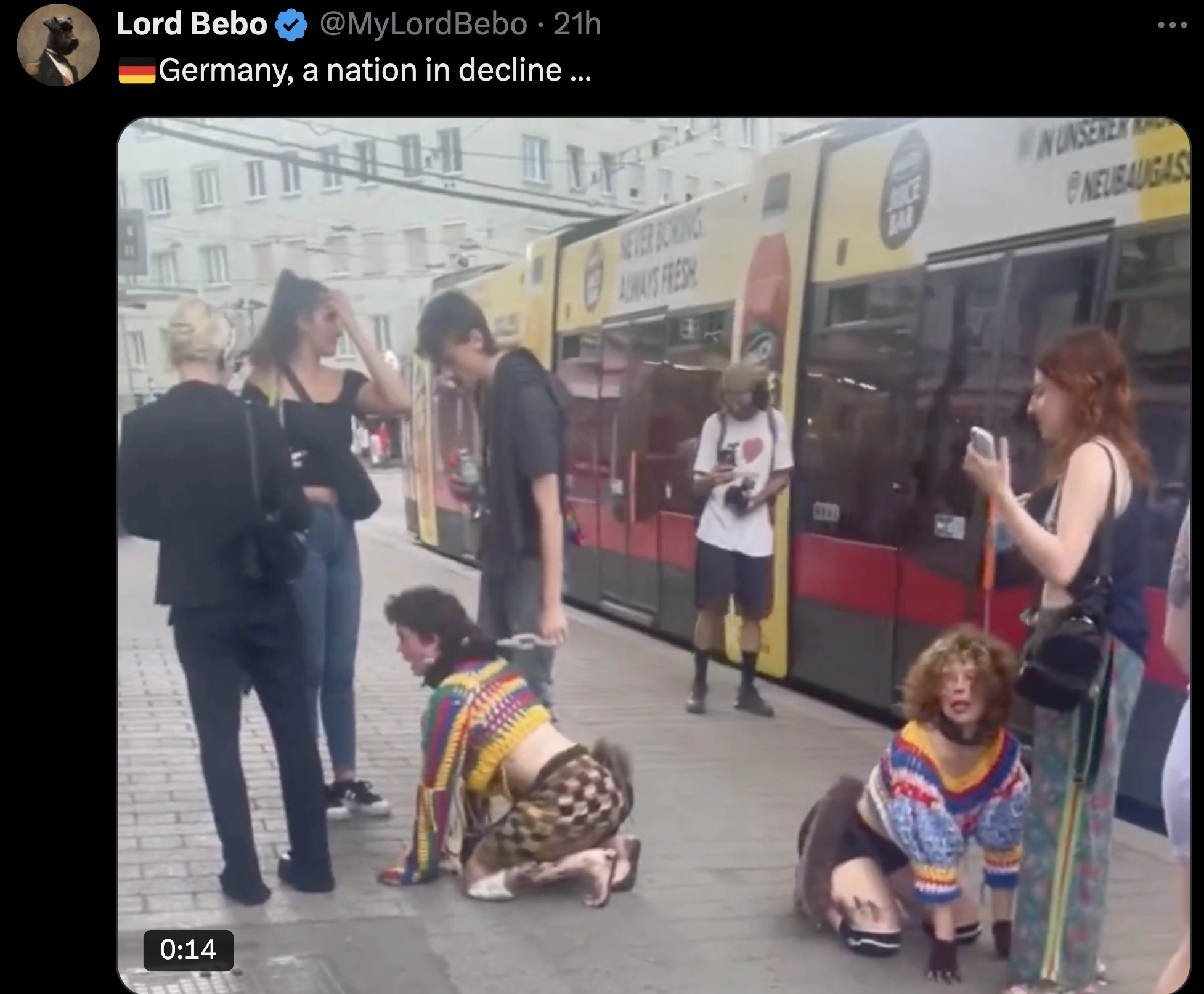 30 Hilarious Tweets That Will Make Your Day