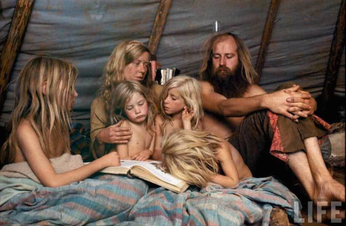 21 Captivating Images from the 1970s Back-to-the-Land Movement