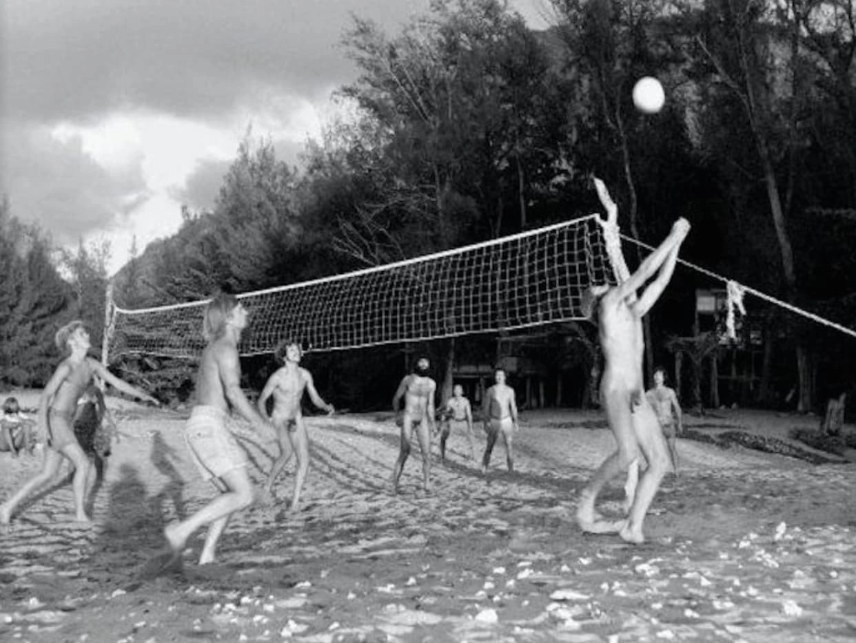 21 Captivating Images from the 1970s Back-to-the-Land Movement