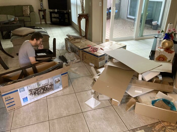 30 Individuals Enduring a More Challenging Day Than You