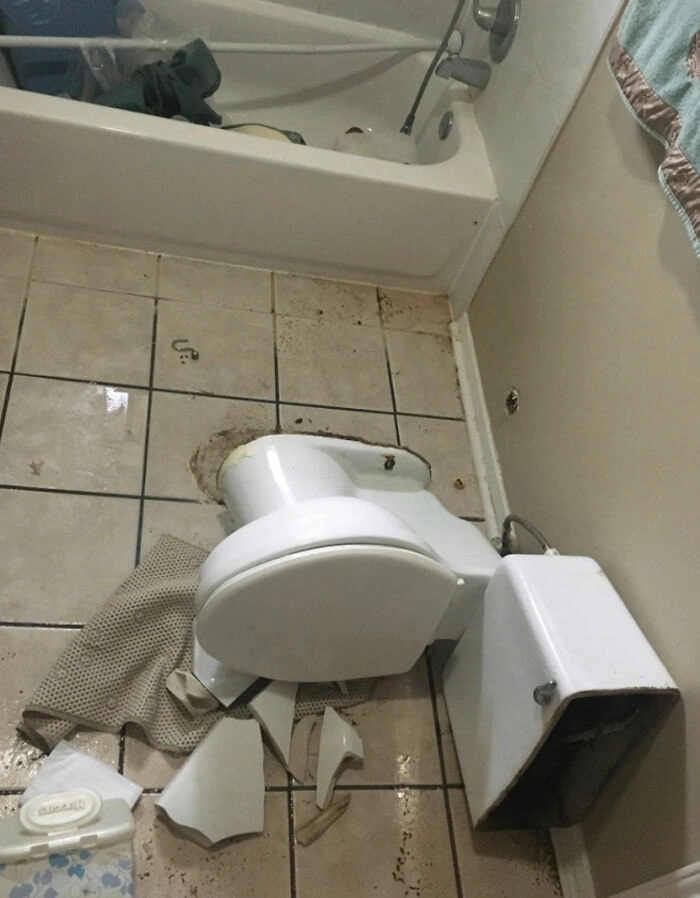30 Individuals Enduring a More Challenging Day Than You
