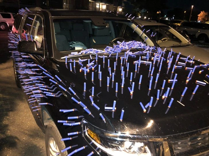 22 Masterful Pranksters Who Took Their Jokes to the Next Level