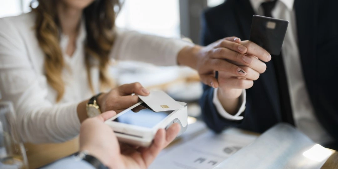 25 Warning Signs in a Relationship that Shouldn't be Ignored