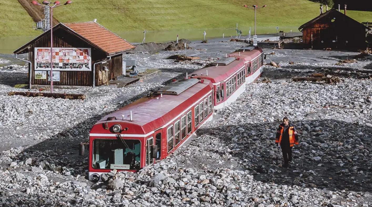 Mother Nature's Dual Nature: 18 Stunning and Powerful Photos from 2021