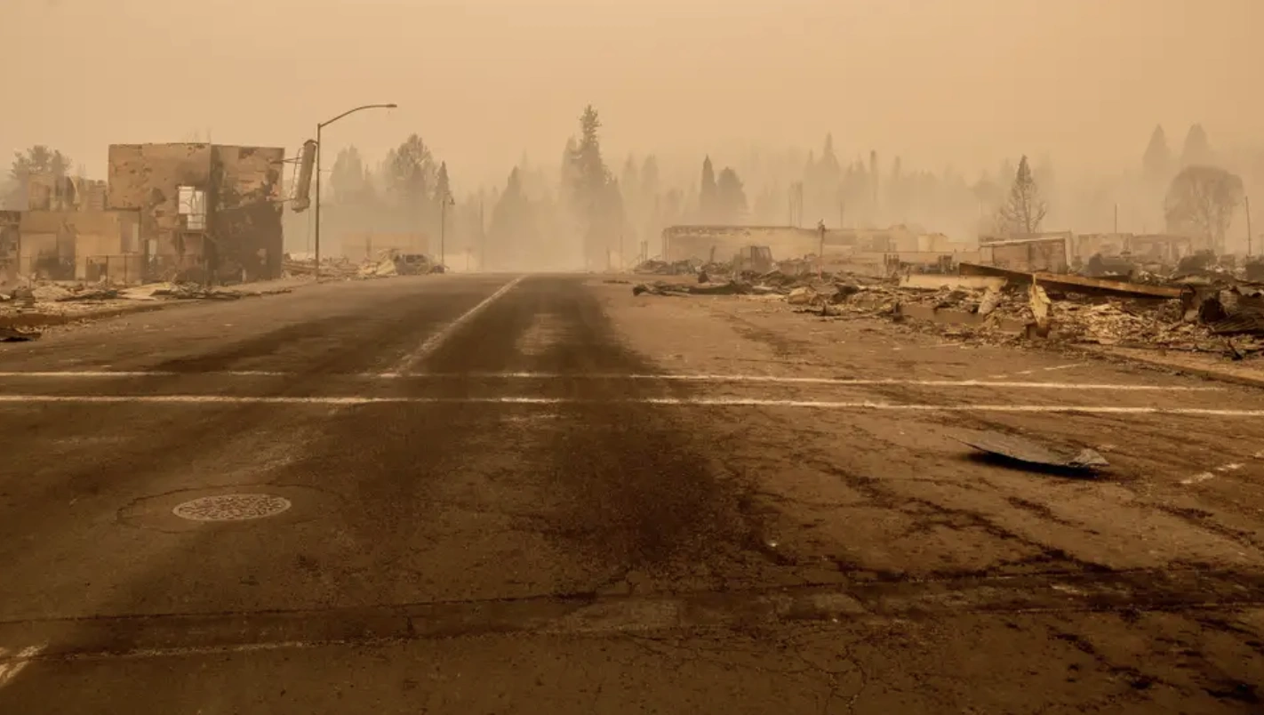 Mother Nature's Dual Nature: 18 Stunning and Powerful Photos from 2021