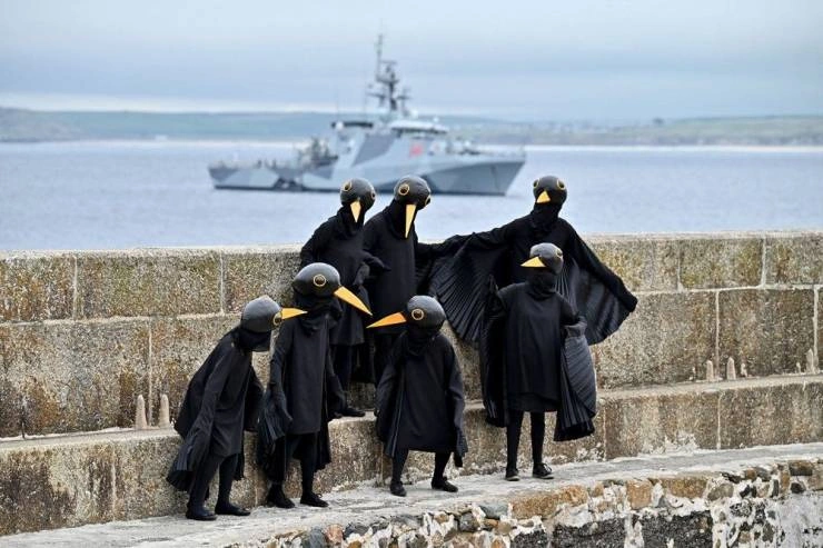 60 Quirky and Entertaining Images to Delight and Amuse Idle Brains