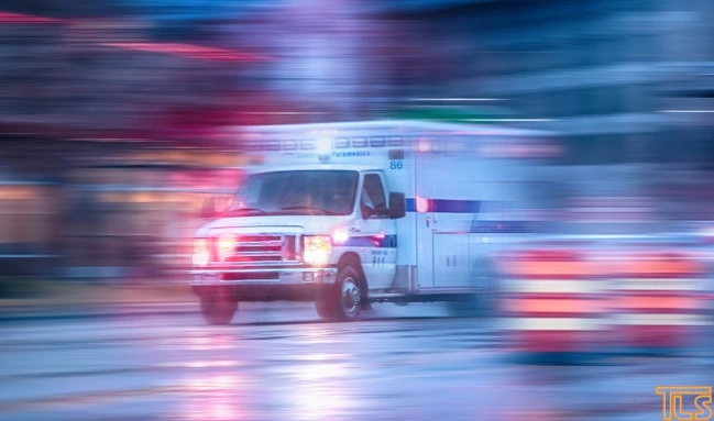 24 Astonishing Final Reflections From Individuals on the Brink of Death