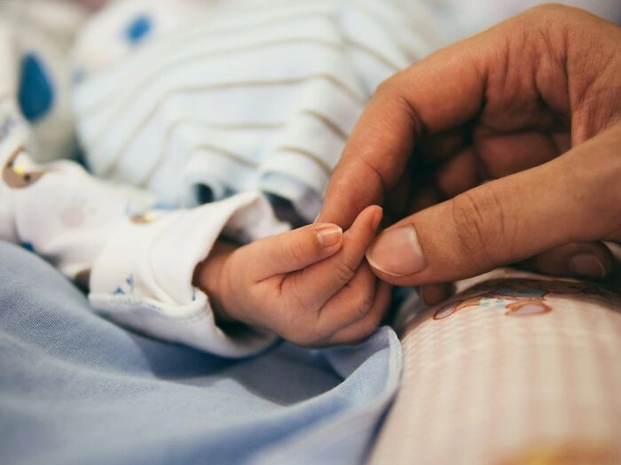 30 Individuals Share Their Experiences of Being in a Coma