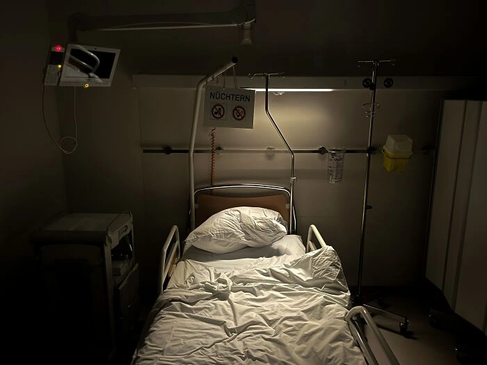 30 Individuals Share Their Experiences of Being in a Coma