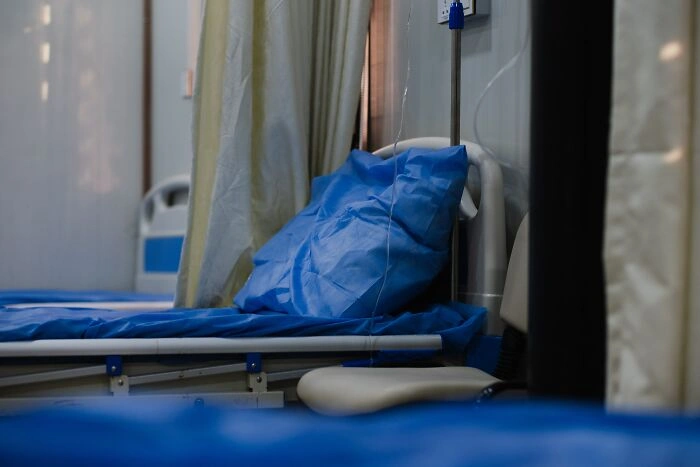 30 Individuals Share Their Experiences of Being in a Coma