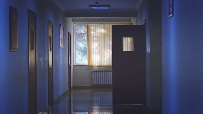 30 Individuals Share Their Experiences of Being in a Coma