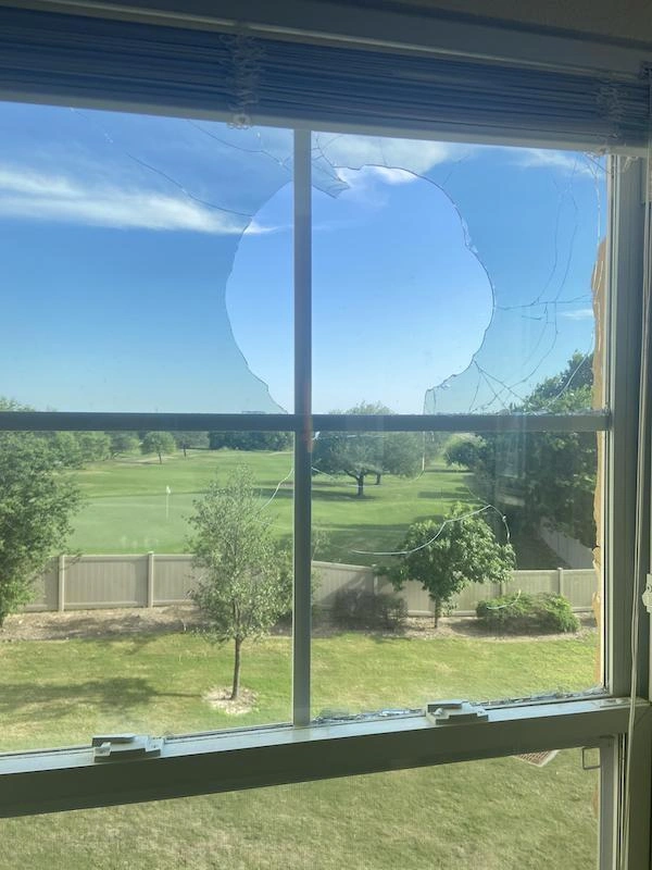 28 Individuals Enduring a Terrible Day