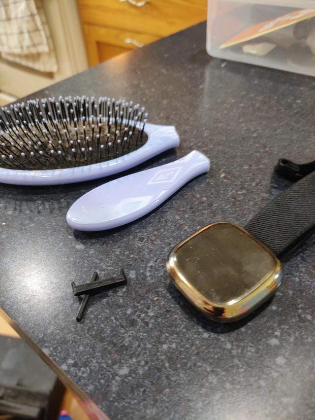 28 Individuals Enduring a Terrible Day