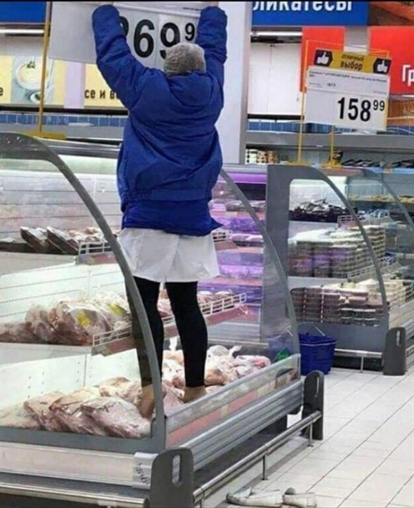 Whoops Wednesday: 21 Unfortunate Souls Who Were Hit by Bad Luck