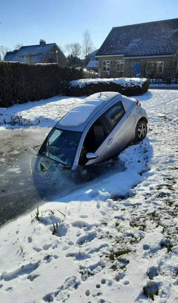 26 Instances of Unbelievable Misfortune Experienced by People