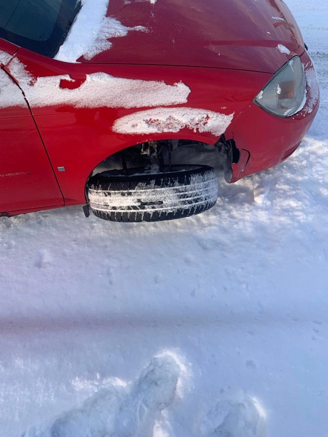 26 Instances of Unbelievable Misfortune Experienced by People