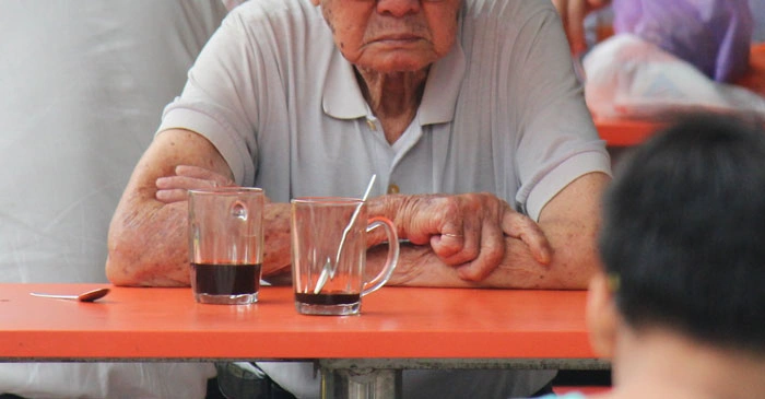 38 Heart-Wrenching Statements That Crushed People's Souls