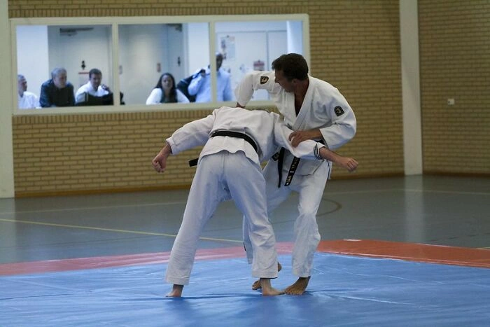 38 Heart-Wrenching Statements That Crushed People's Souls