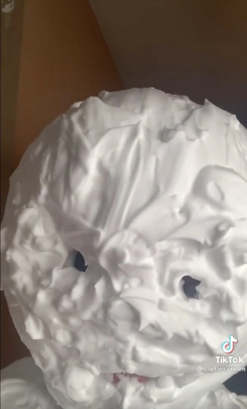 20 Images of Individuals Completely Covered in Shaving Cream
