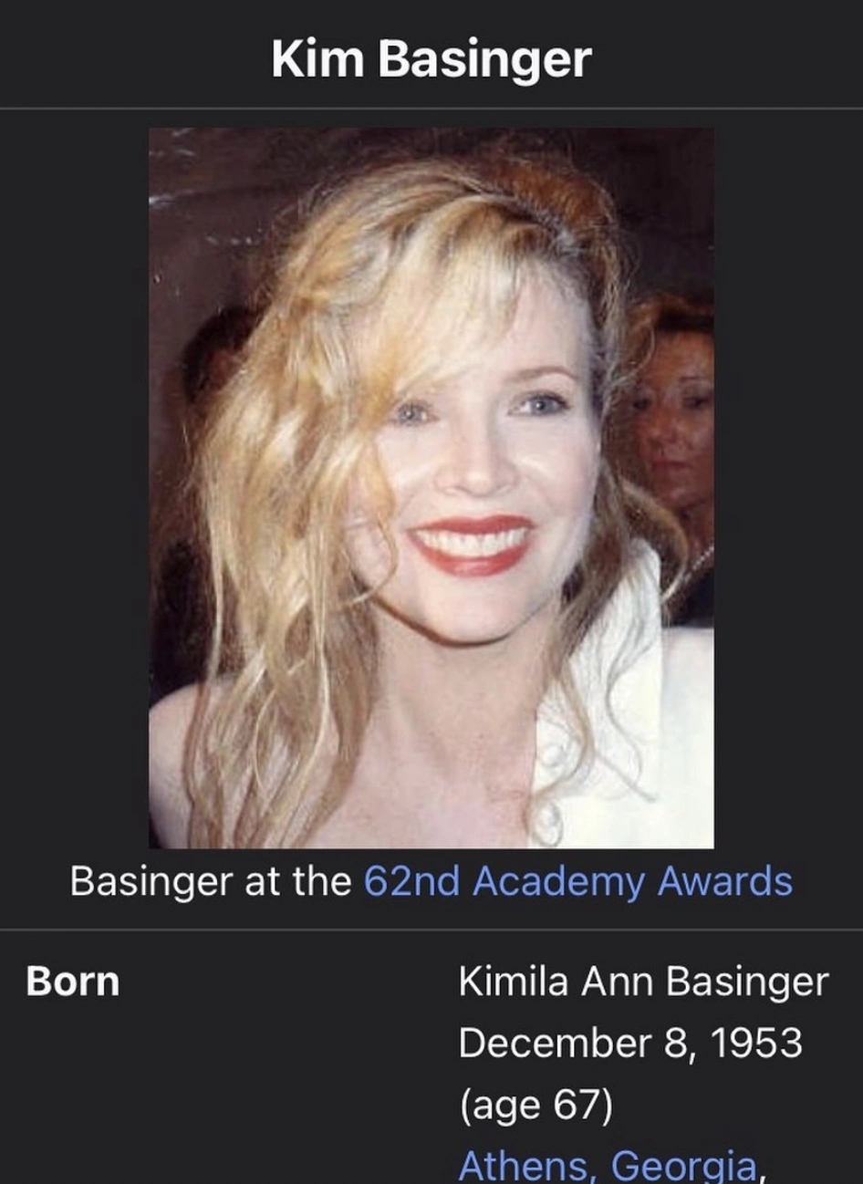 28 Public Figures Caught in Awkward Wikipedia Photos