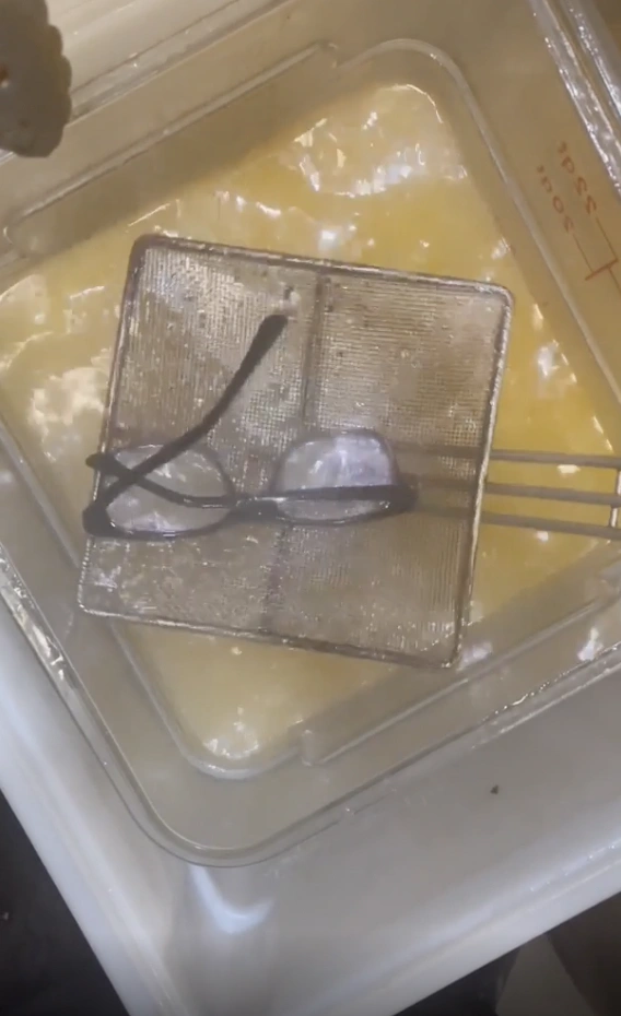 20 Restaurant Employees Reveal Their Worst Kitchen Mishaps
