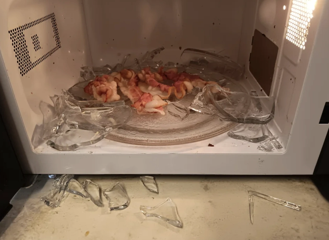 22 Explosive Images of Microwave Mishaps