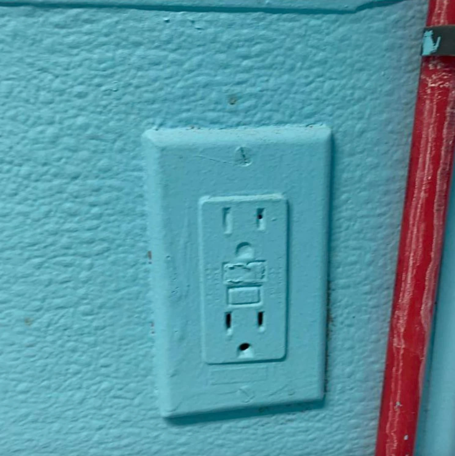 22 Painting Mishaps That Made a Lasting Impression