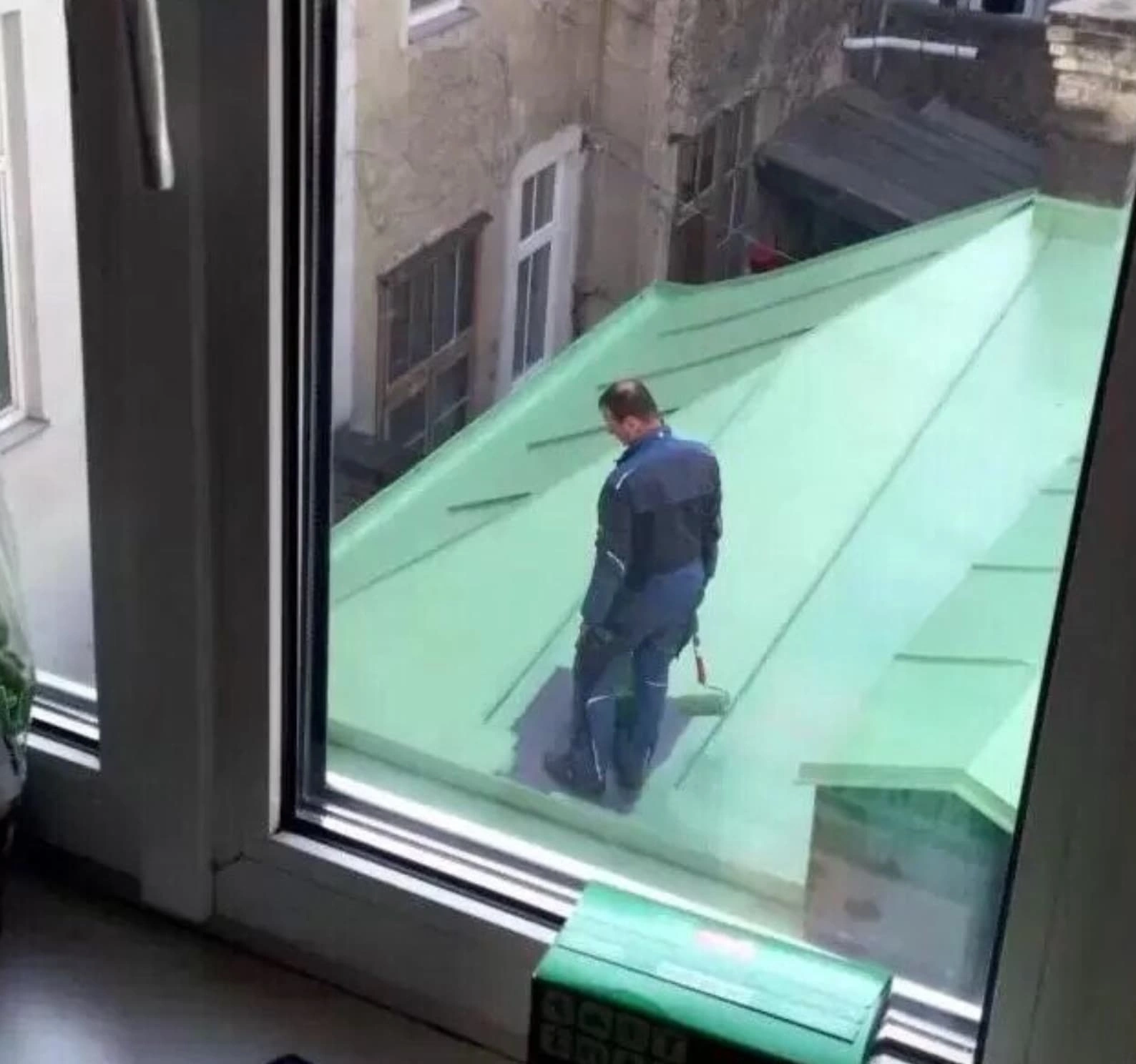 22 Painting Mishaps That Made a Lasting Impression