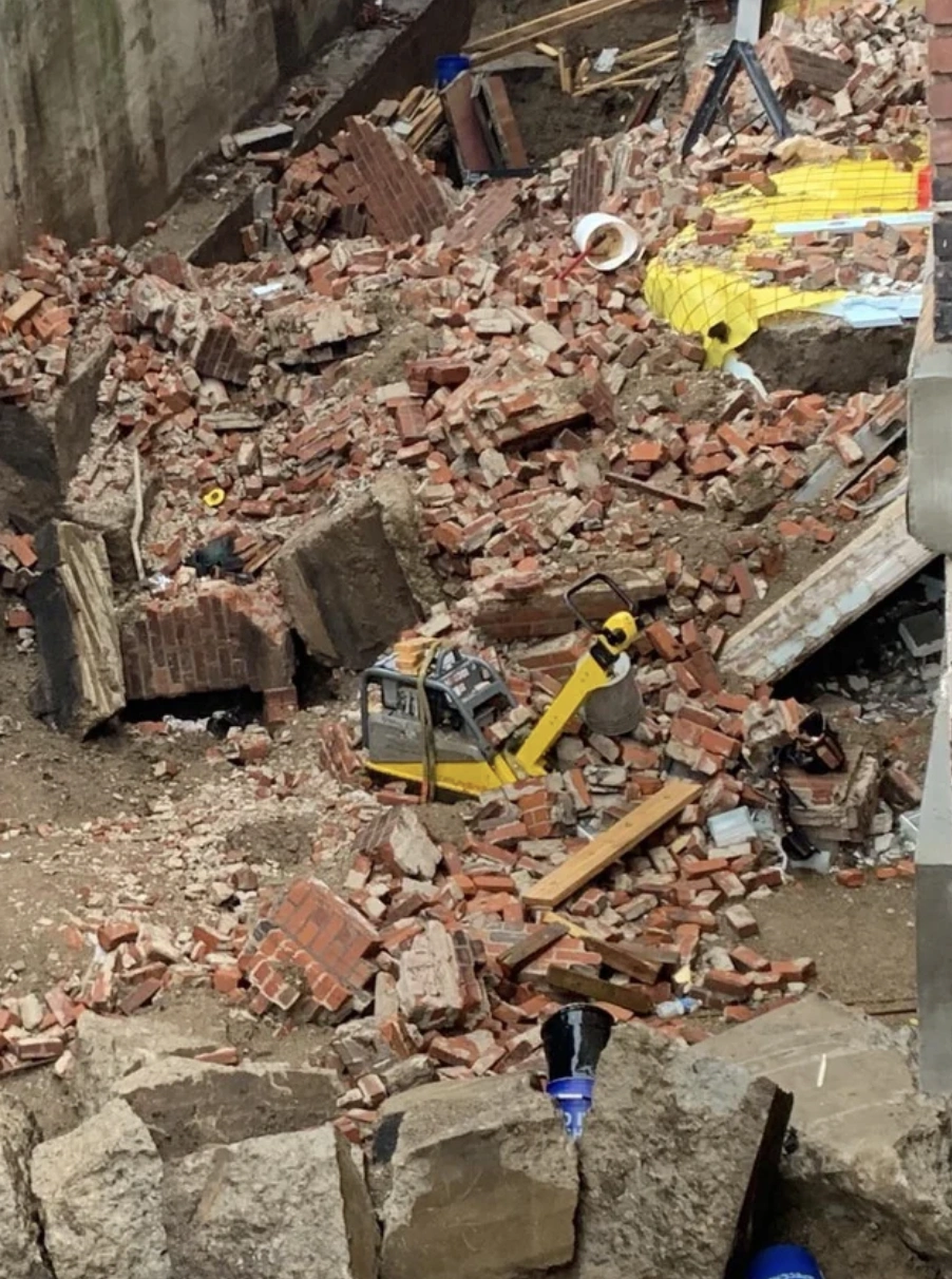 20 Construction Fails That Will Leave You in Stitches and the Workers Behind Them