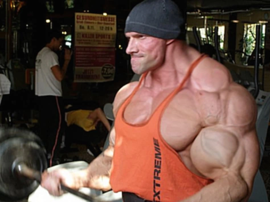 20 Bodybuilders on the Verge of Exploding