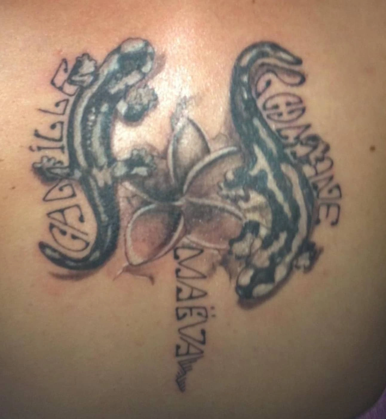 28 Tattoos That Unintentionally Resemble Anatomical Features