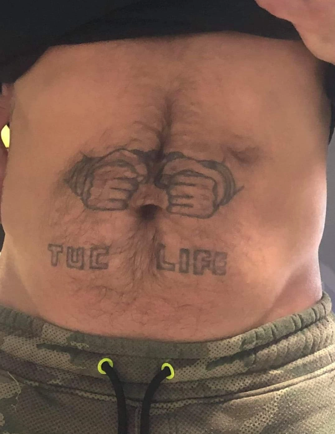 28 Tattoos That Unintentionally Resemble Anatomical Features