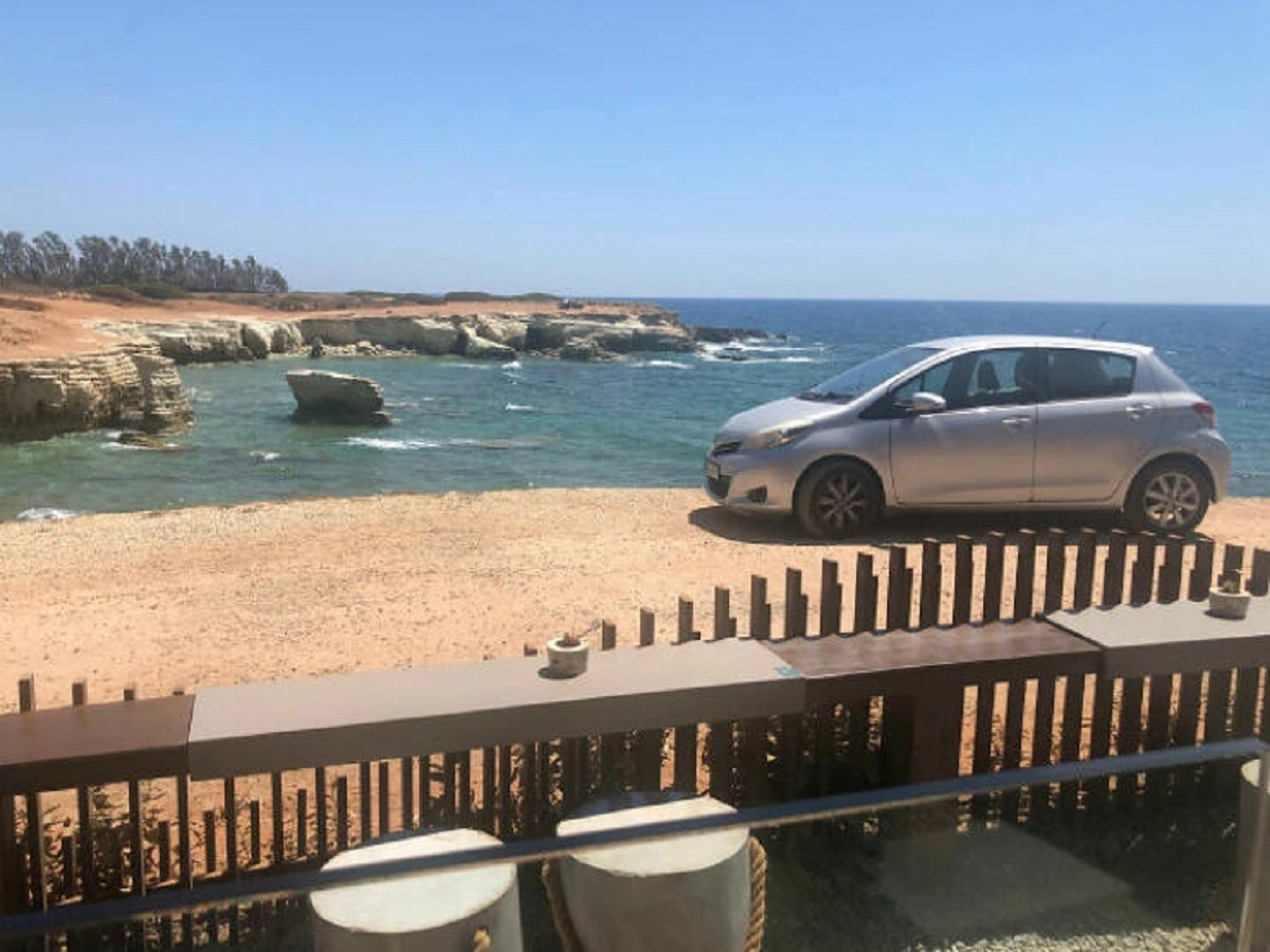 43 Tourists Who Showed a Lack of Respect