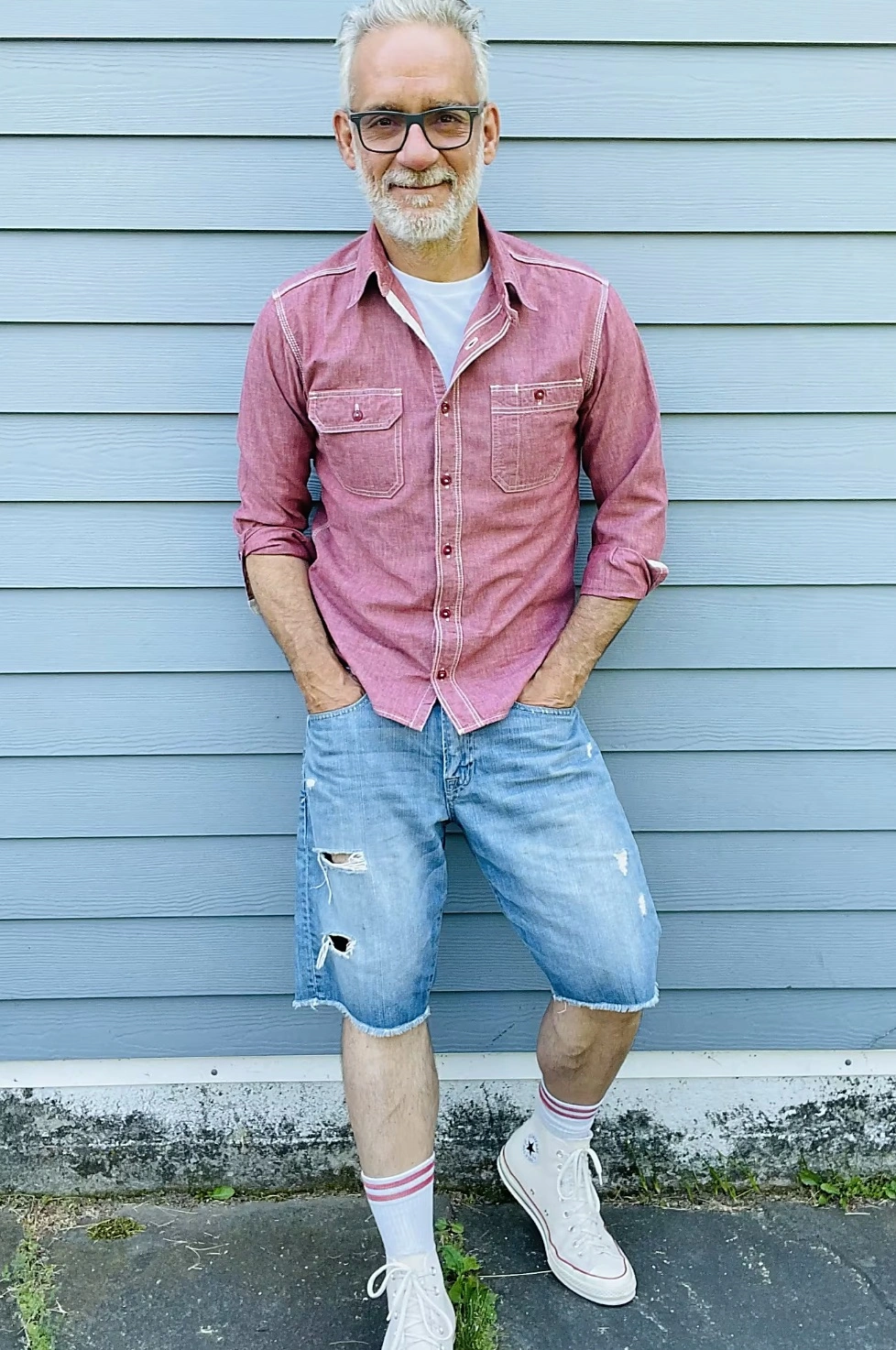 30 Dapper and Comical Photos from Men's Style