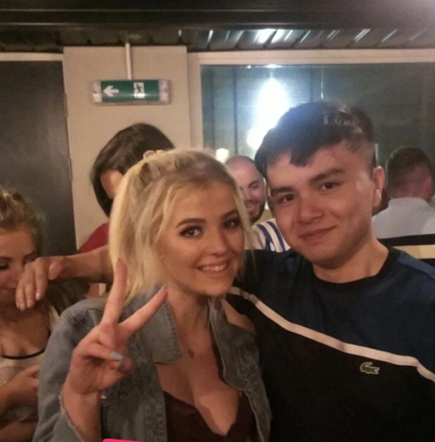 30 Cringeworthy Hover Hand Moments Caught on Camera