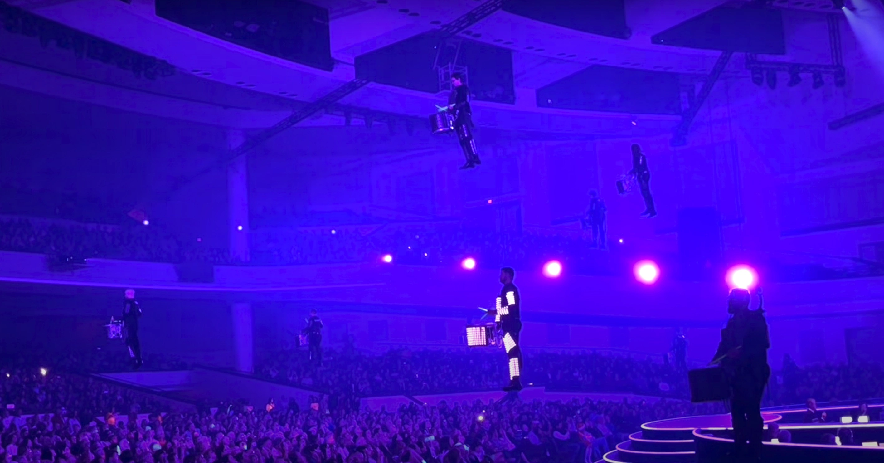 21 Mind-Blowing Moments Inside Megachurches
