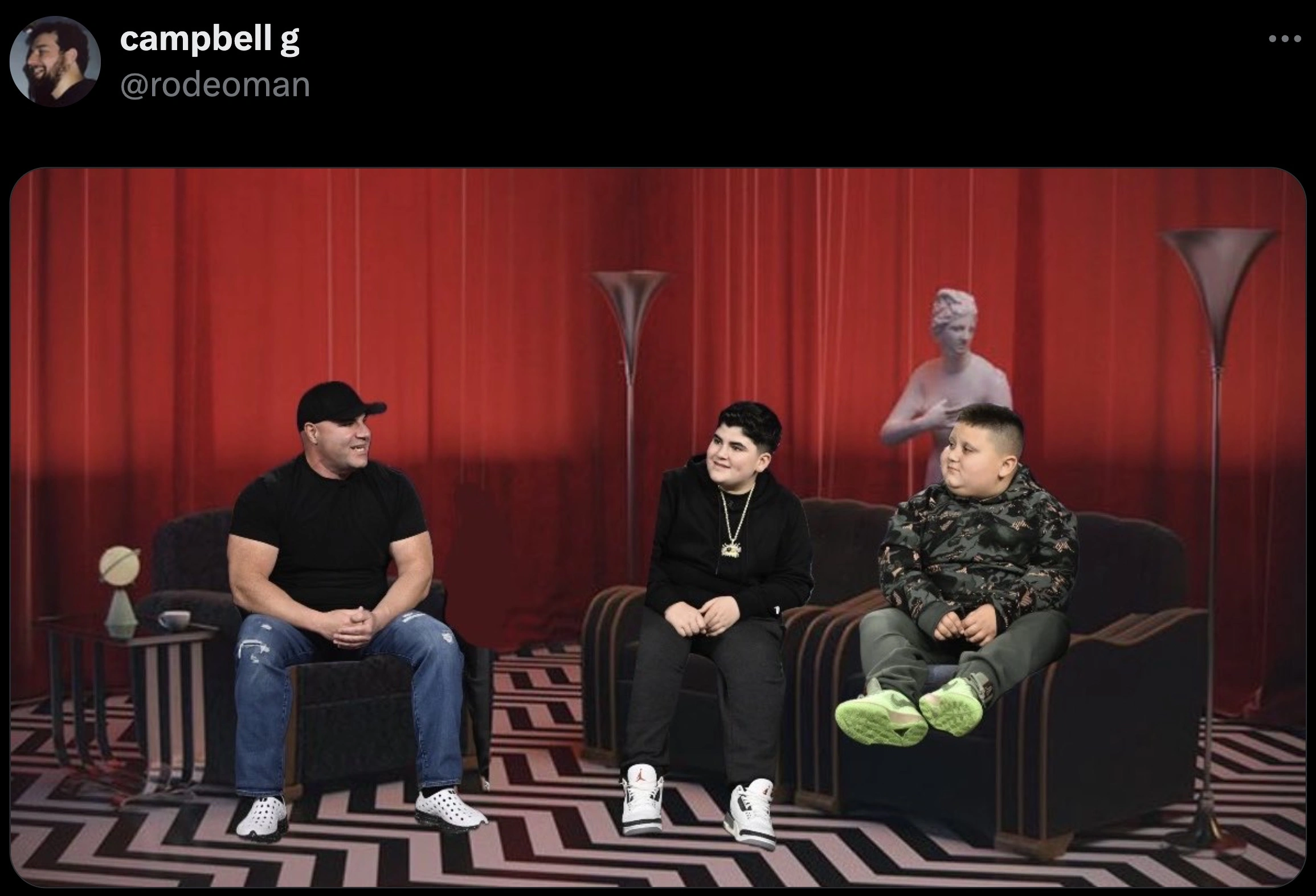 Laugh Out Loud: 32 Hilarious Tweets from the Past Day