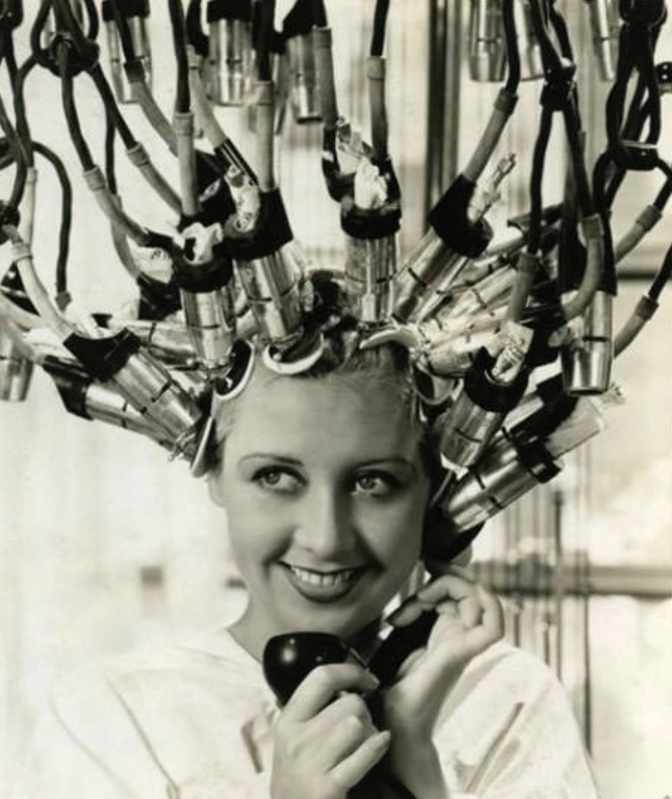 30 Retro Beauty Tools That Resemble Medieval Torture Devices