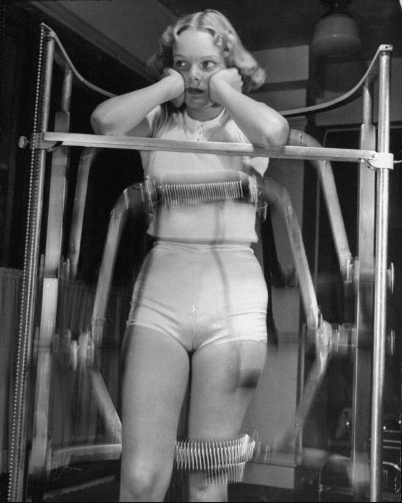 30 Retro Beauty Tools That Resemble Medieval Torture Devices