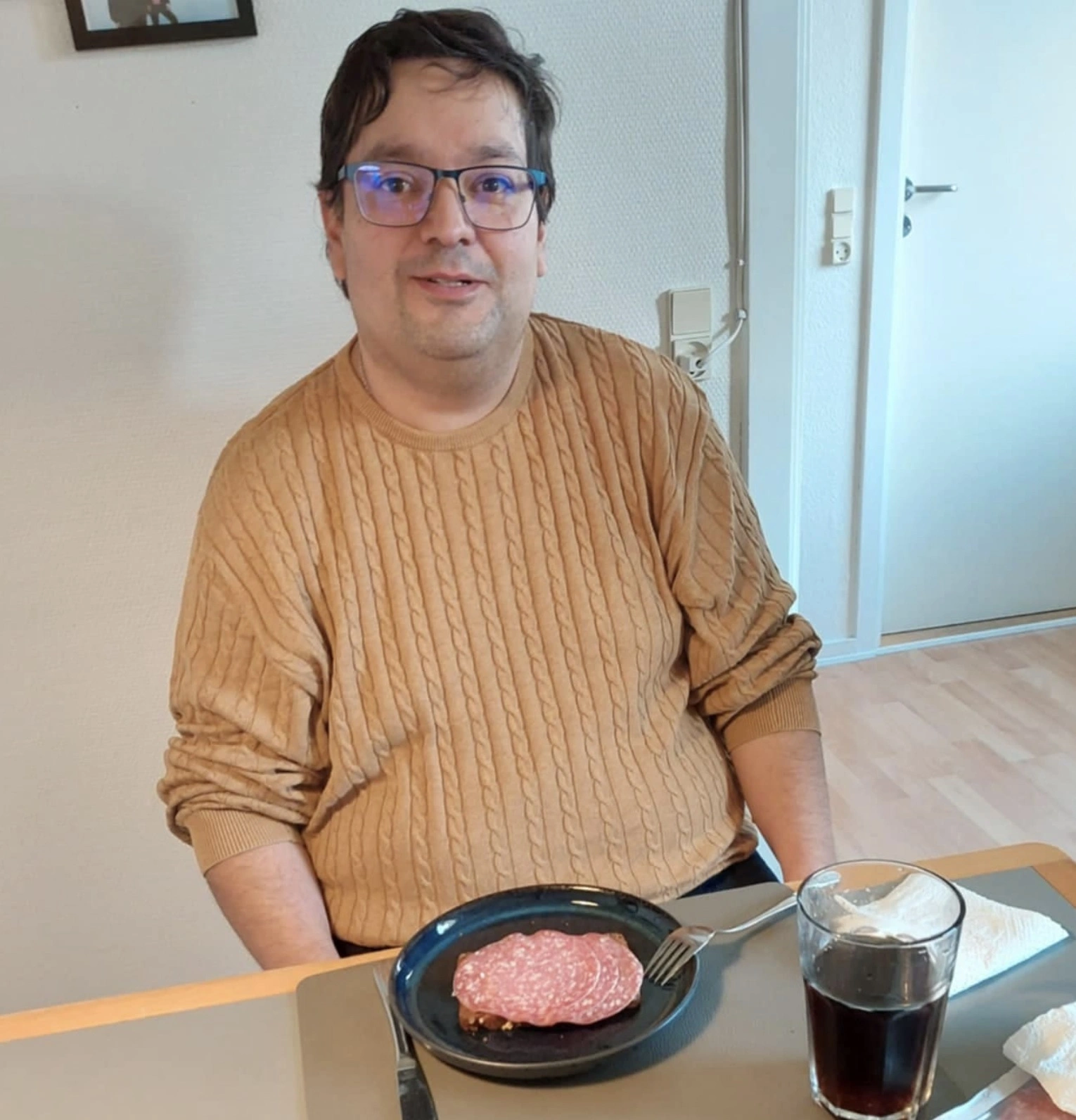 28 Men Proudly Displaying Their Grilled Creations