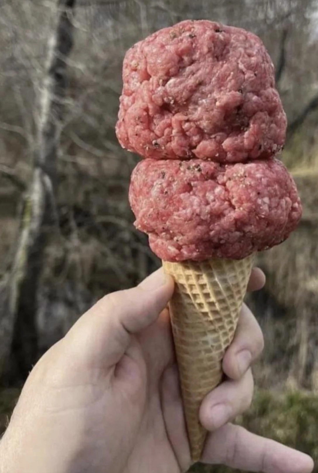 28 Men Proudly Displaying Their Grilled Creations
