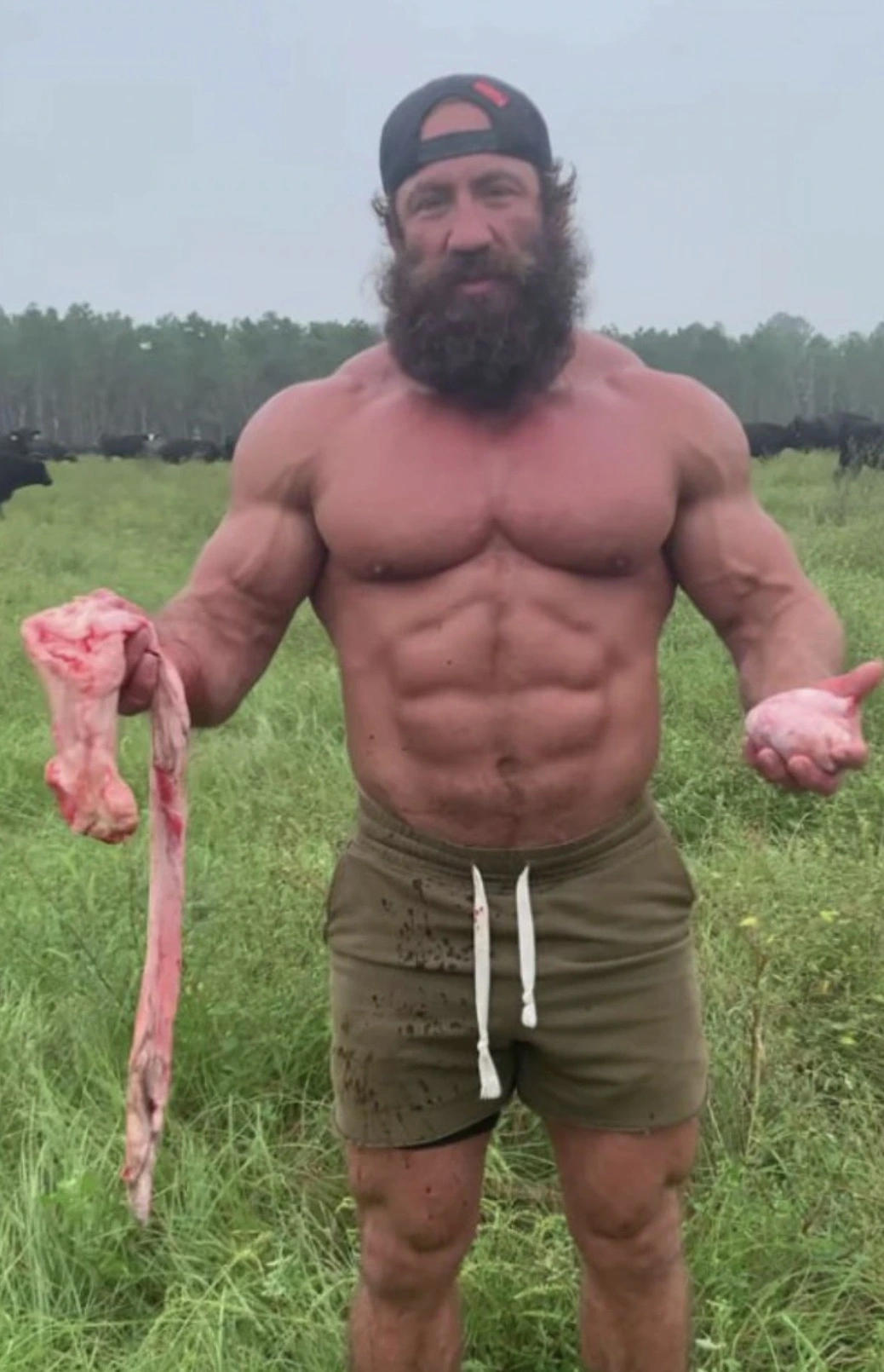 28 Men Proudly Displaying Their Grilled Creations