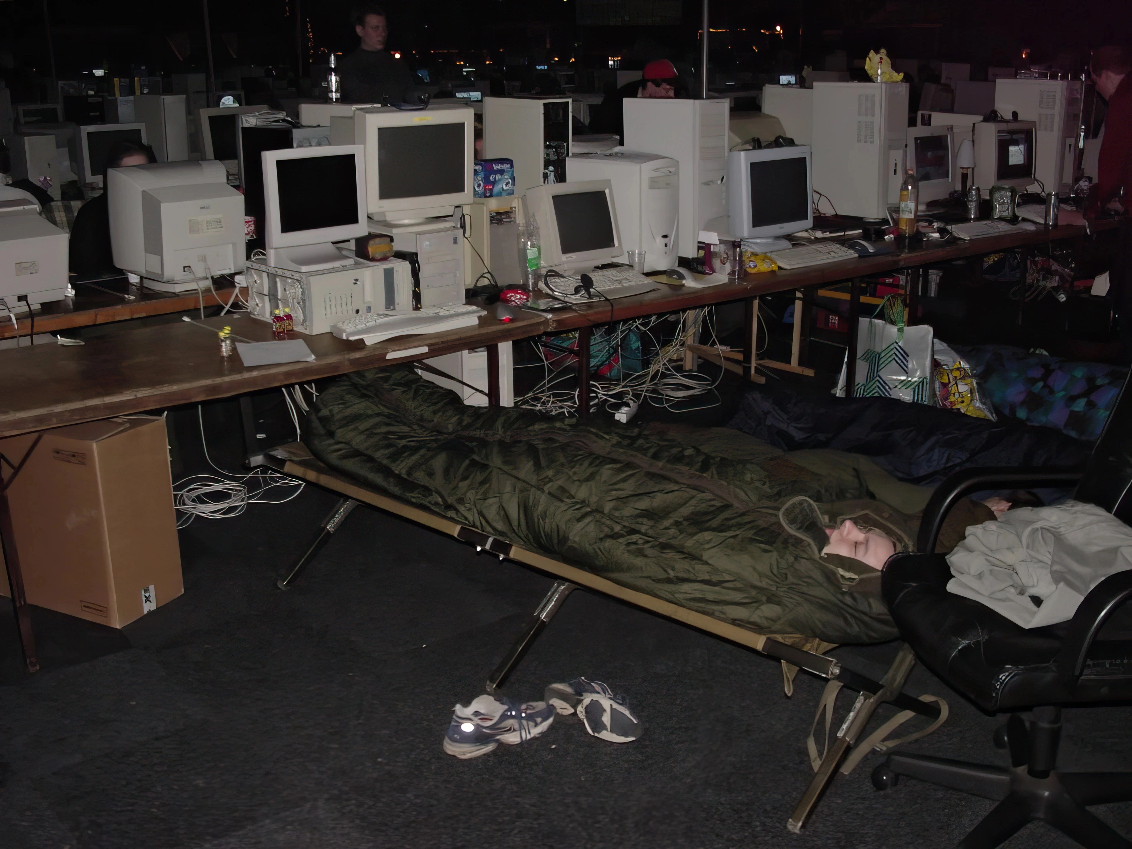 30 Sniff-Worthy Photos from LAN Parties