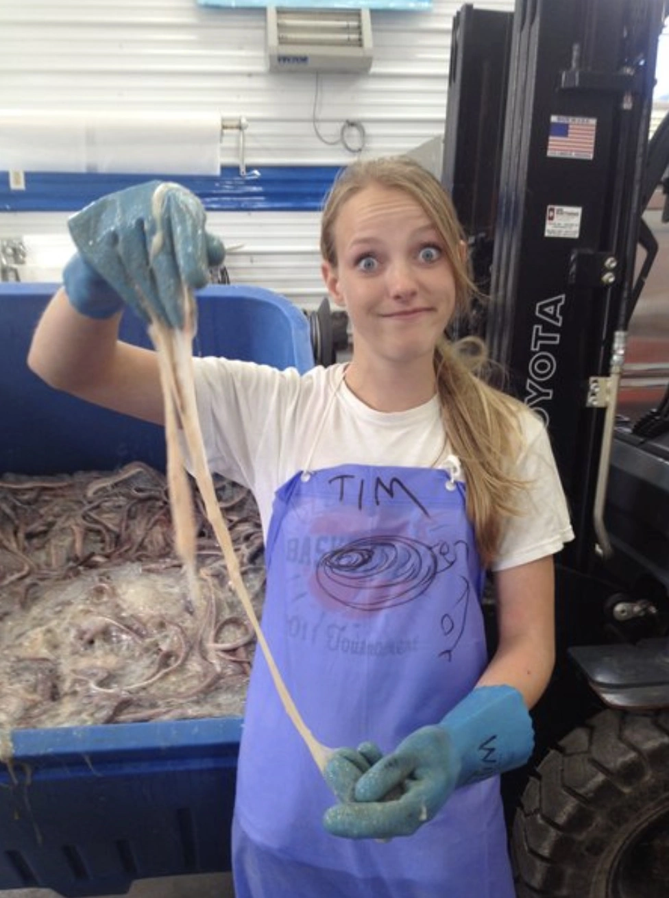 The Repulsive Power of Hagfish Sliming: A Sticky Situation Unfolds