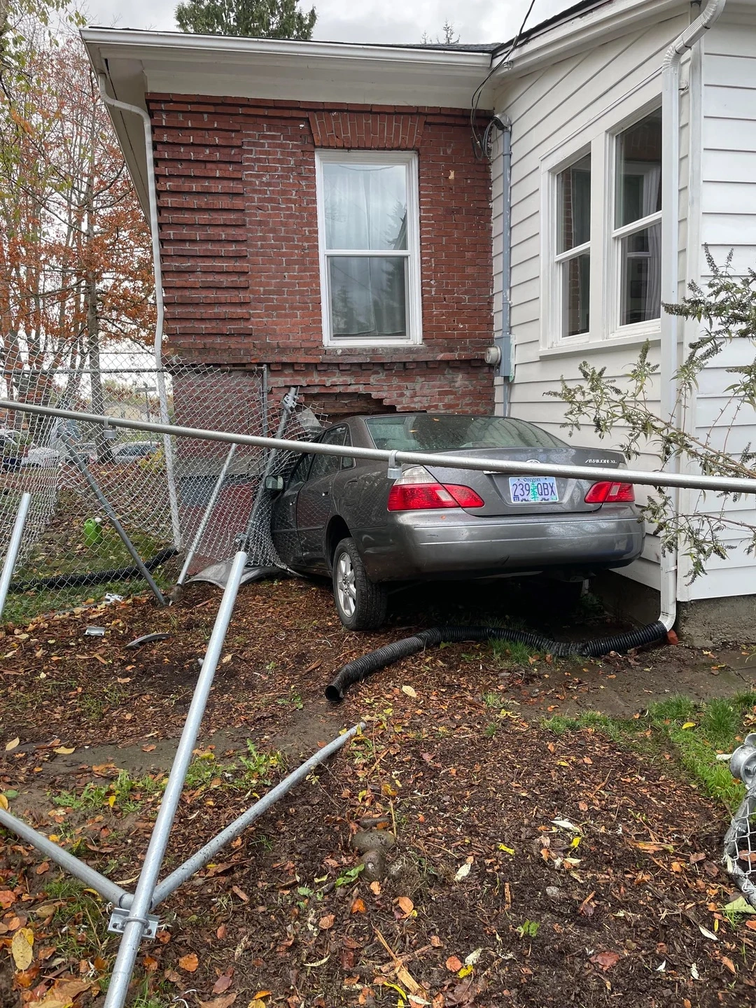 20 Photos That Will Have You Exclaiming 'That's Not a Parking Spot!'